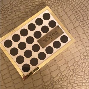 Urban decay Gwen Stefani pallet